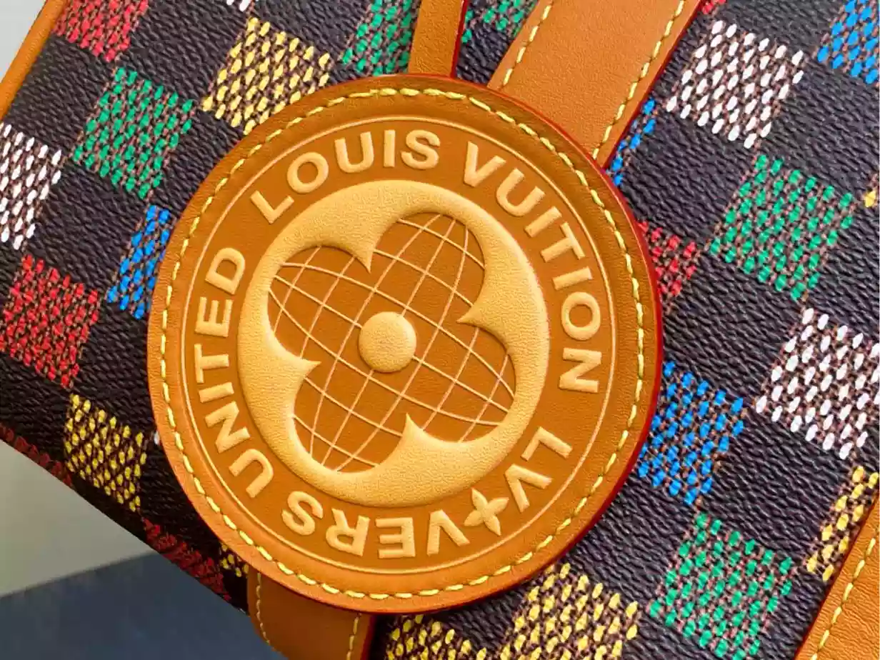 Louis Vuitton Keepall Bandoulière 25 – LW199
