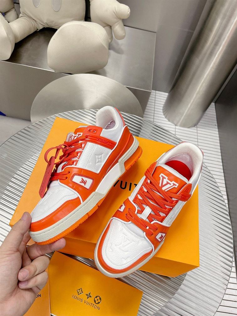 LOUIS VUITTON LV TRAINER SNEAKER – LVS160