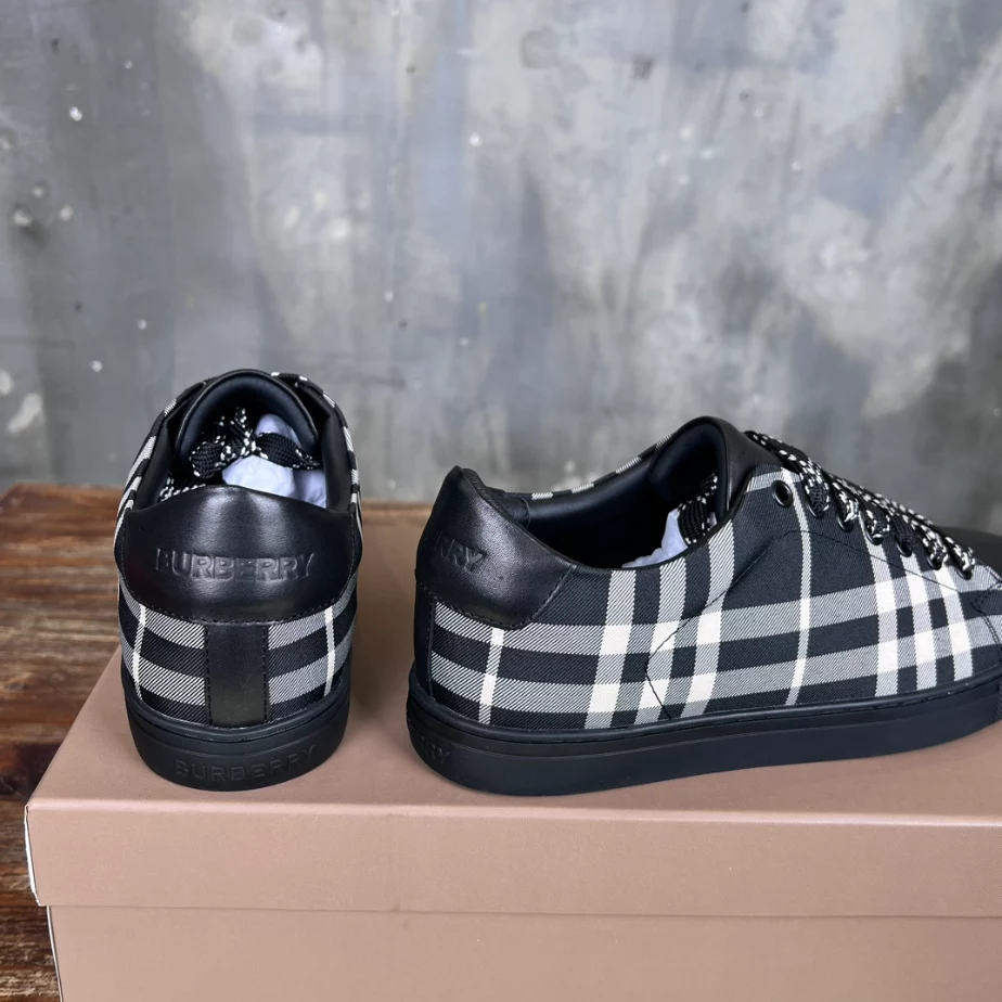 BURBERRY CHECK AND LEATHER SNEAKERS – BBR073
