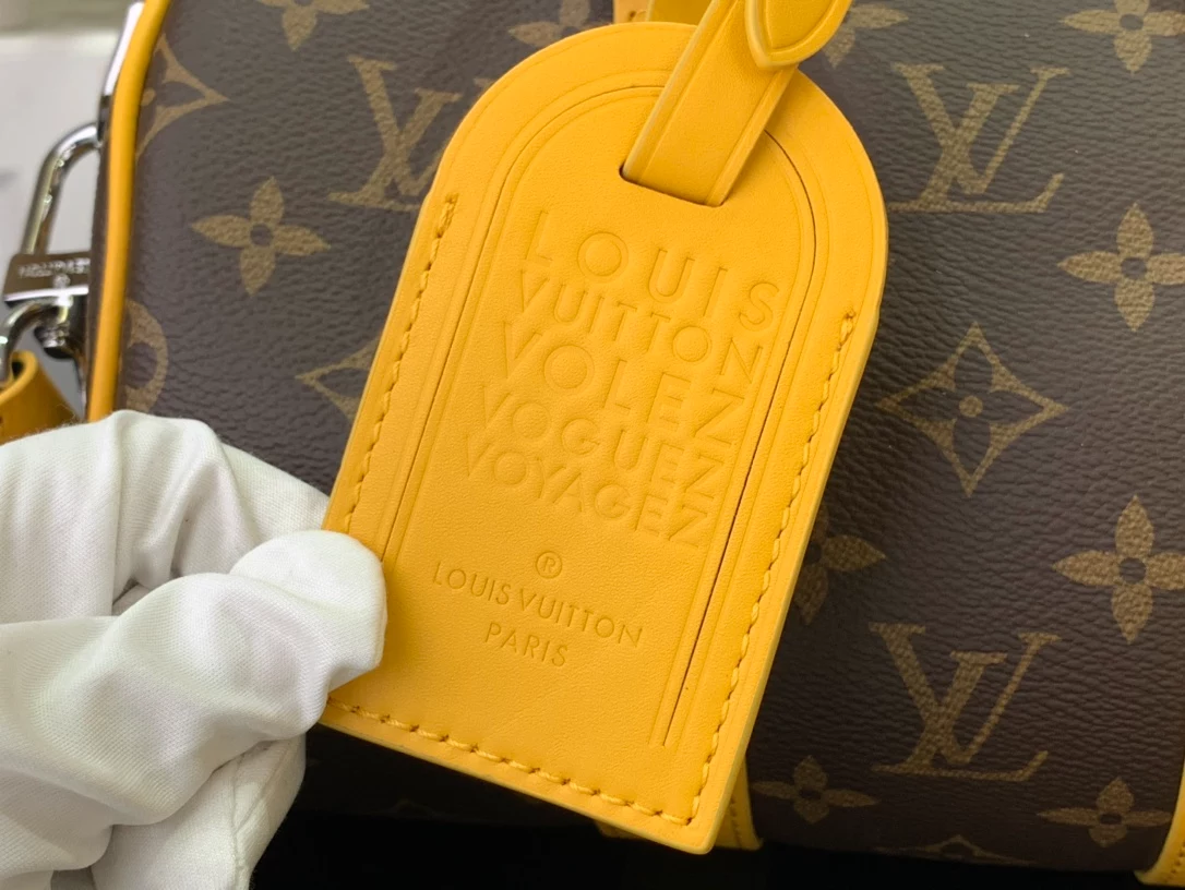 Louis Vuitton Keepall Bandoulière 25 – LW198