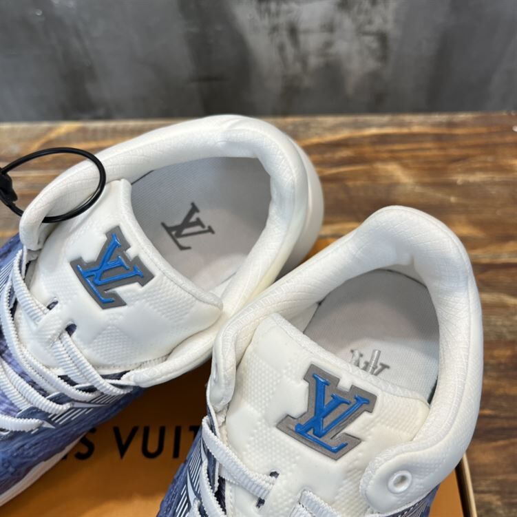 LOUIS VUITTON SHOW UP SNEAKER – LVS089