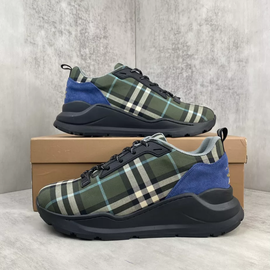 BURBERRY PLATFORM SNEAKERS – BBR063