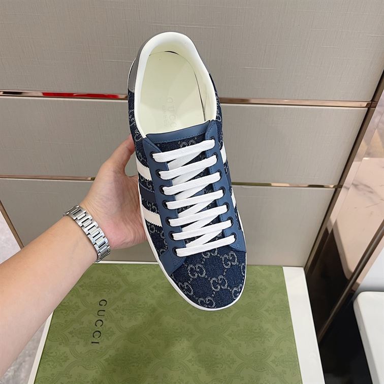 GUCCI MEN’S GG SNEAKER – GCC038
