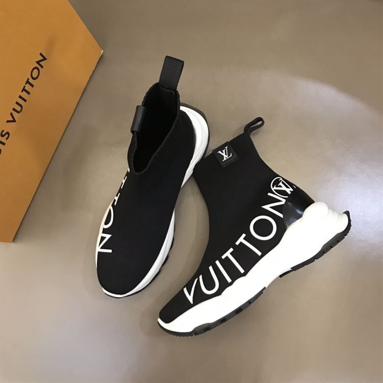 LOUIS VUITTON RUN 55 SNEAKER BOOT IN BLACK – LVS086