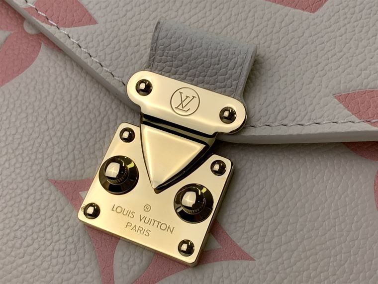LOUIS VUITTON POCHETTE METIS MONOGRAM EMPREINTE LEATHER – LW124