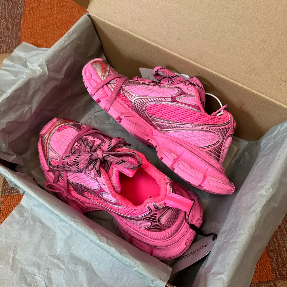 BALENCIAGA WOMEN’S 3XL SNEAKER – BLA0106