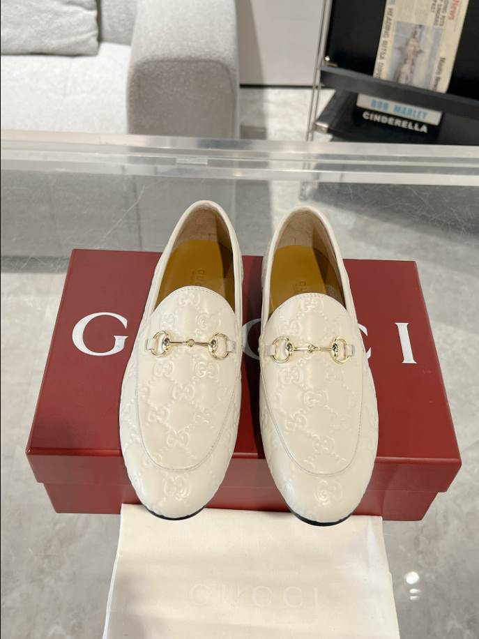 Gucci Horsebit White GC Monogram Loafer – GL063
