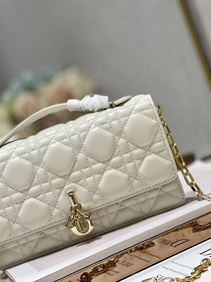 DIOR MISS DIOR MINI BAG LATTE CANNAGE LAMBSKIN – DOB057