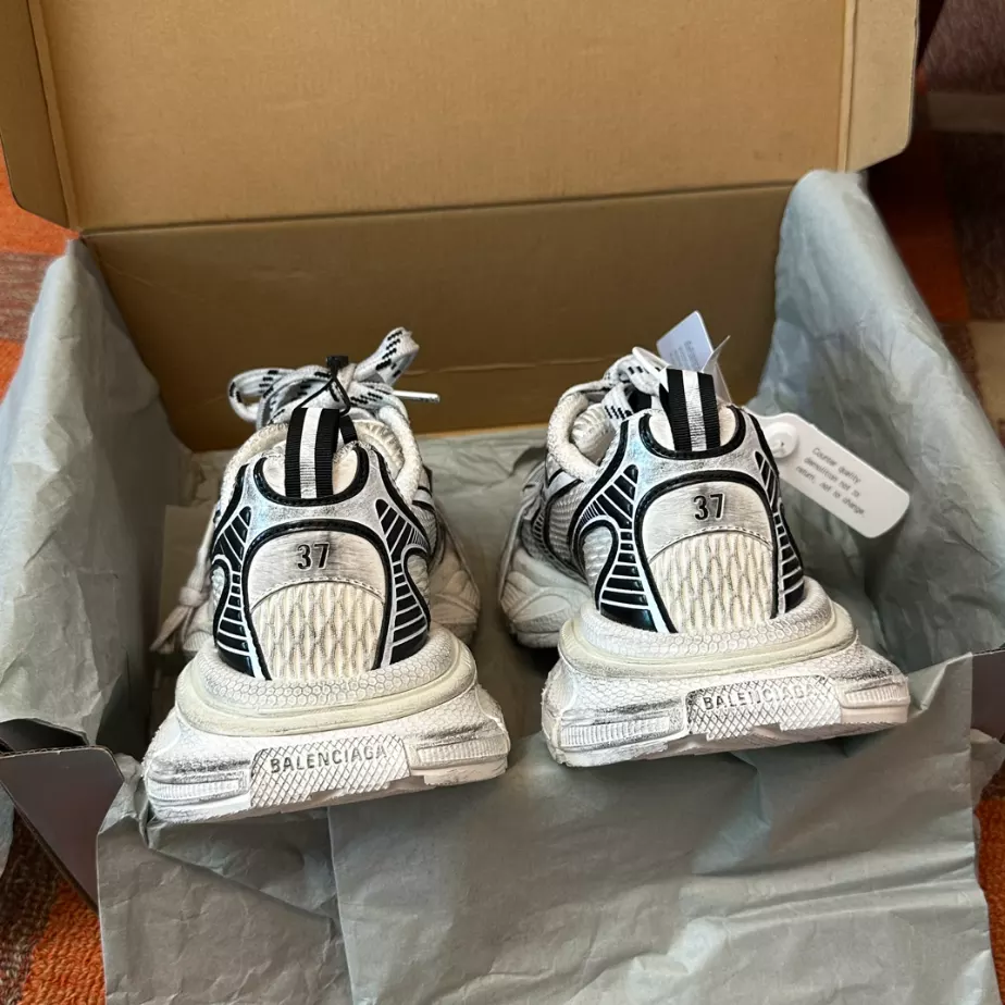 BALENCIAGA MEN’S 3XL SNEAKER – BLA097