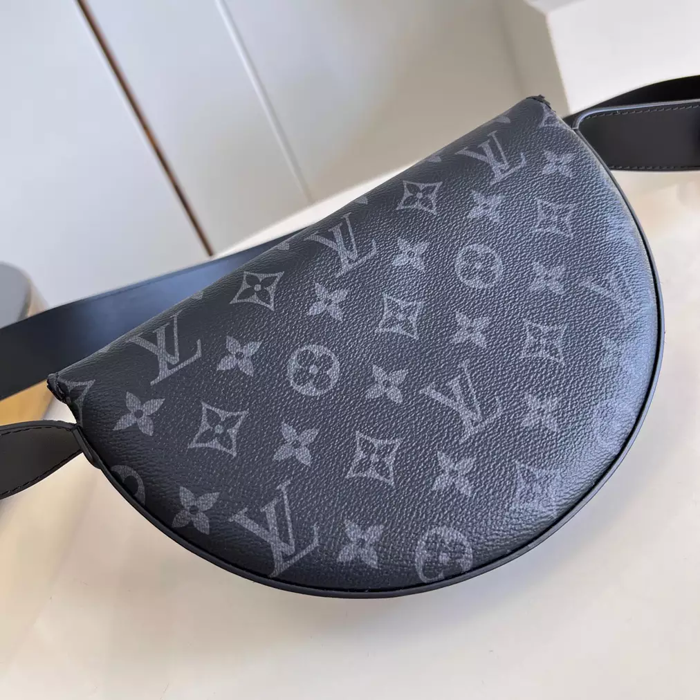 LV MOON CROSSBODY BAG MONOGRAM ECLIPSE CANVAS M23835 – LW451