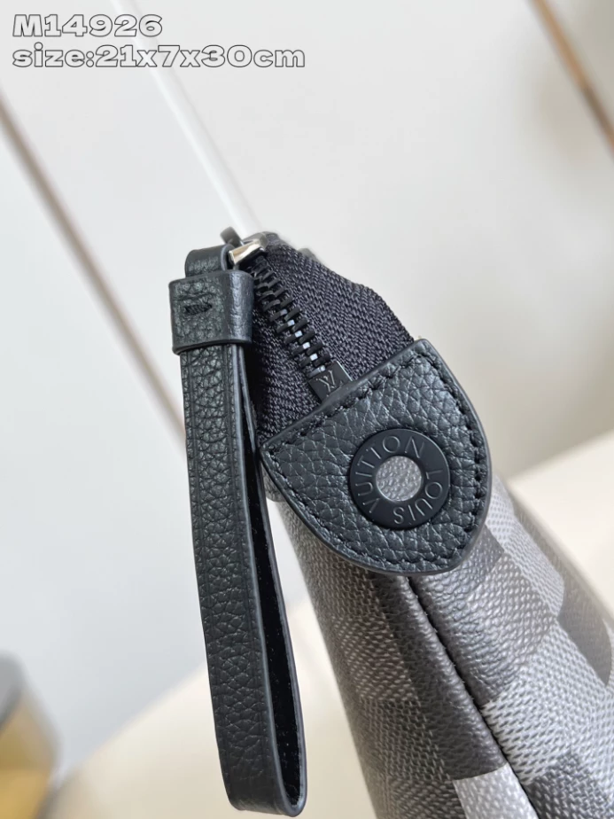 POCHETTE VOYAGE SOUPLE BLACK DAMOFLAGE CANVAS DAMOFLAGE BLACK COATED CANVAS – LW382