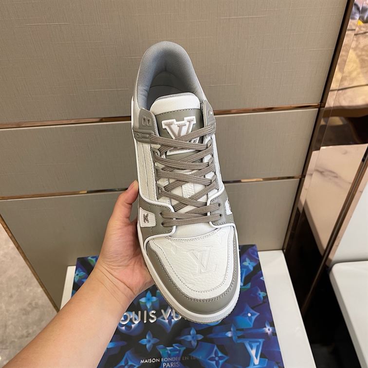 LOUIS VUITTON TRAINER SNEAKER- LVS028