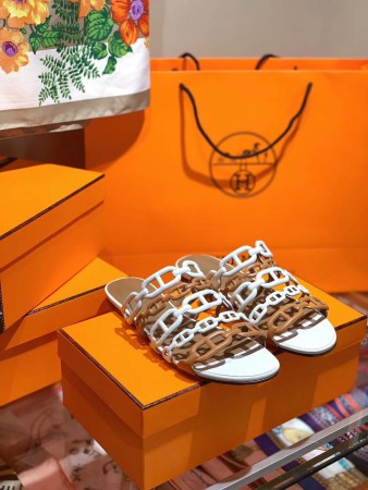 HERMES THALASSA SLIDE SANDALS IN BROWN/WHITE LAMBSKIN – HMSD136