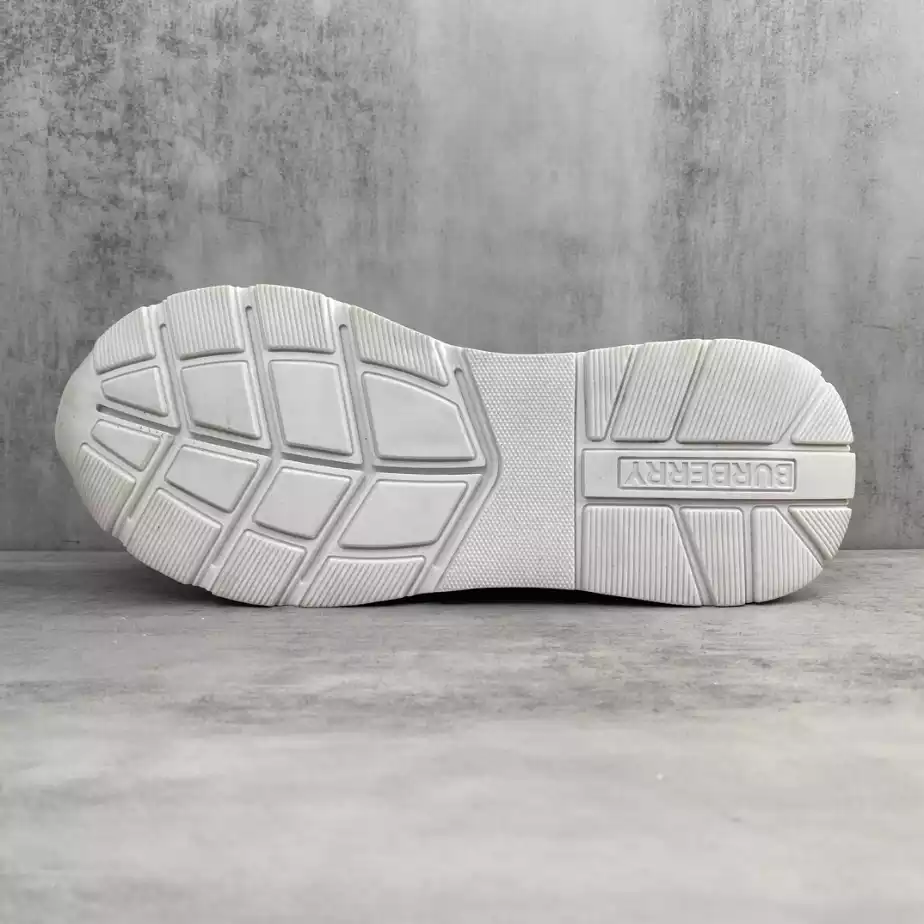 BURBERRY PLATFORM SNEAKERS – BBR060