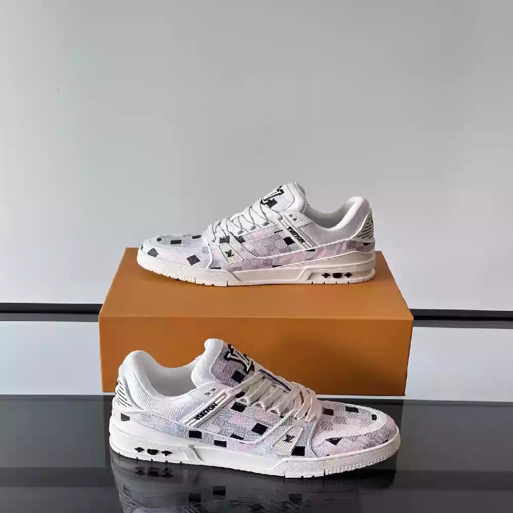 LOUIS VUITTON LV TRAINER MAXI PINK – LVS222