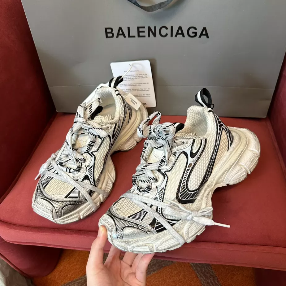 BALENCIAGA MEN’S 3XL SNEAKER – BLA097