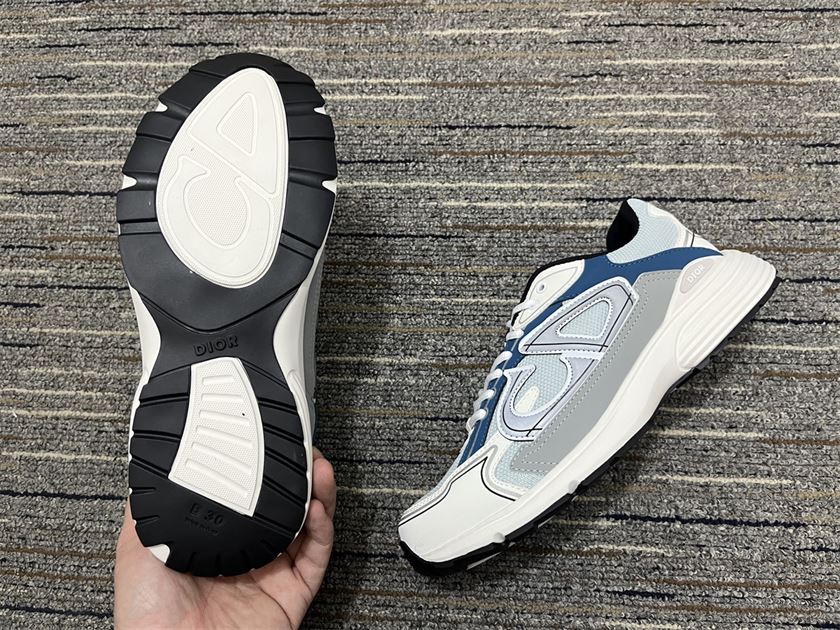 DIOR B30 SNEAKER LIGHT BLUE MESH AND BLUE GRAY AND WHITE TECHNICAL FABRIC – DO110