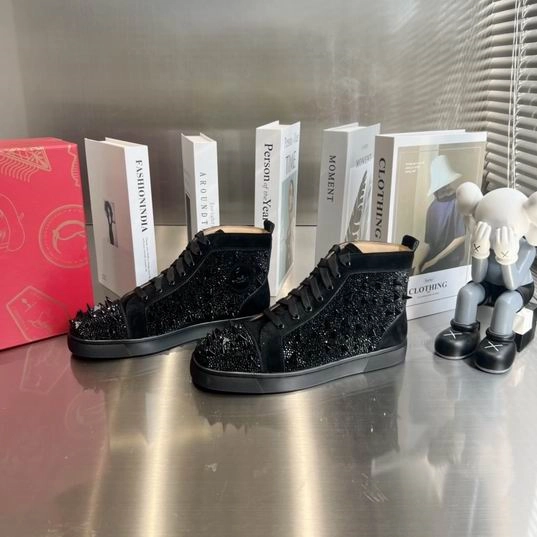 Christian Louboutin High-Top Sneaker – CLS069
