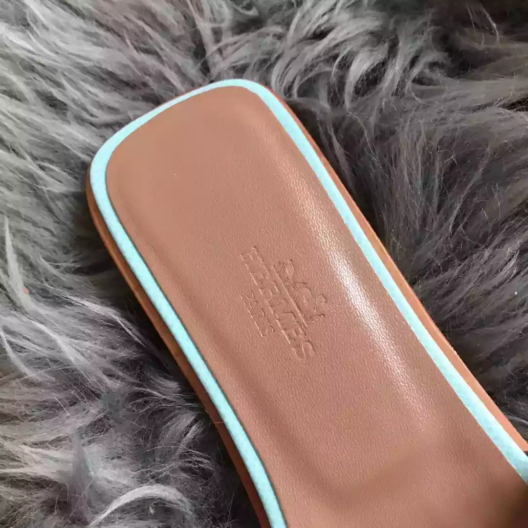 HERMES ORAN SLIDE SANDALS IN BLUE ATOLL EPSOM PERFORATED CALFSKIN – HMSD094