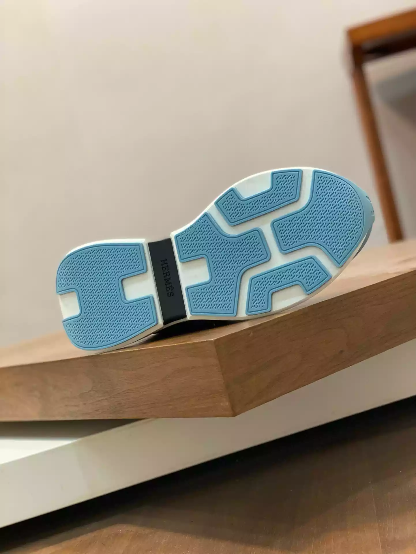 Hermes Heros Sneakers in Black Knit and Black Suede – HM001