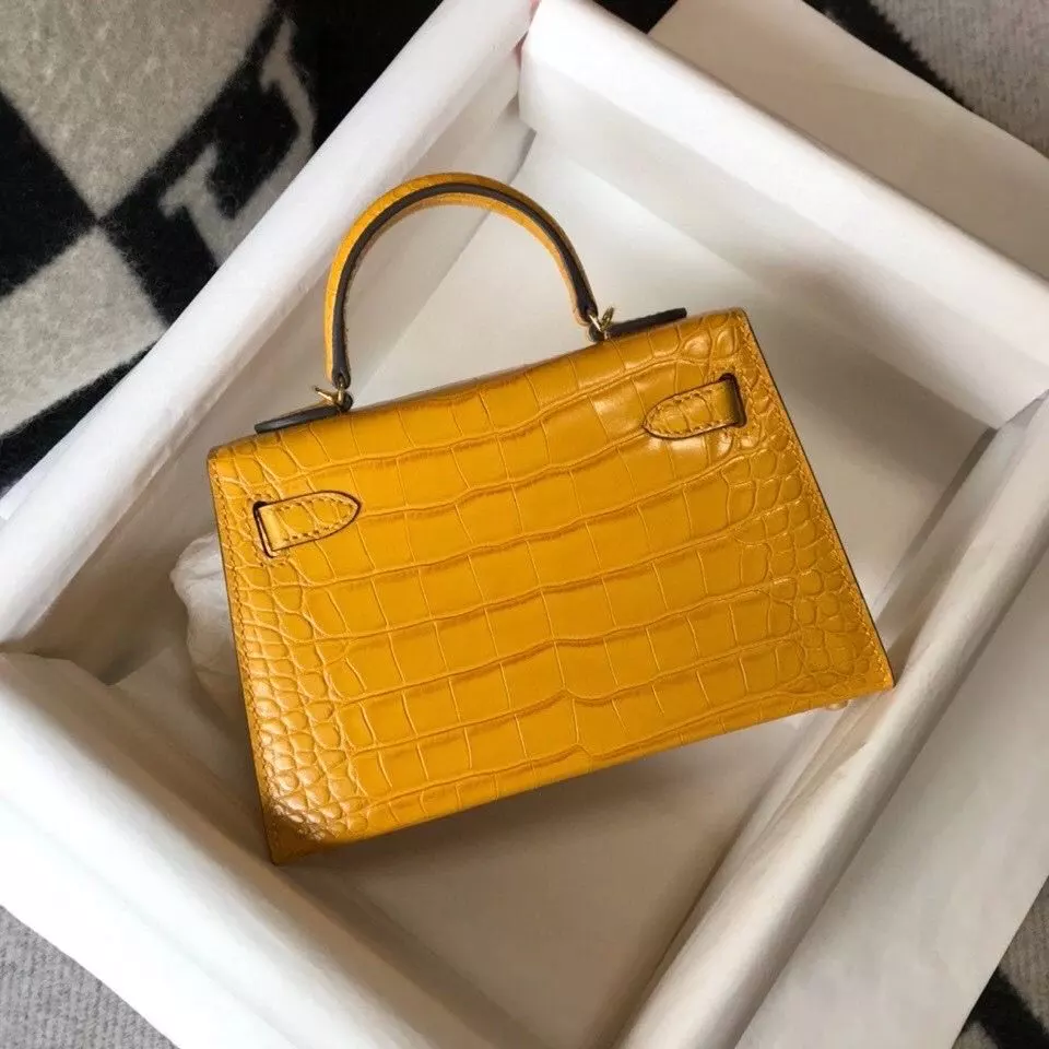 Hermes Kelly Mini II Bag In Yellow Embossed Crocodile Leather – HW128