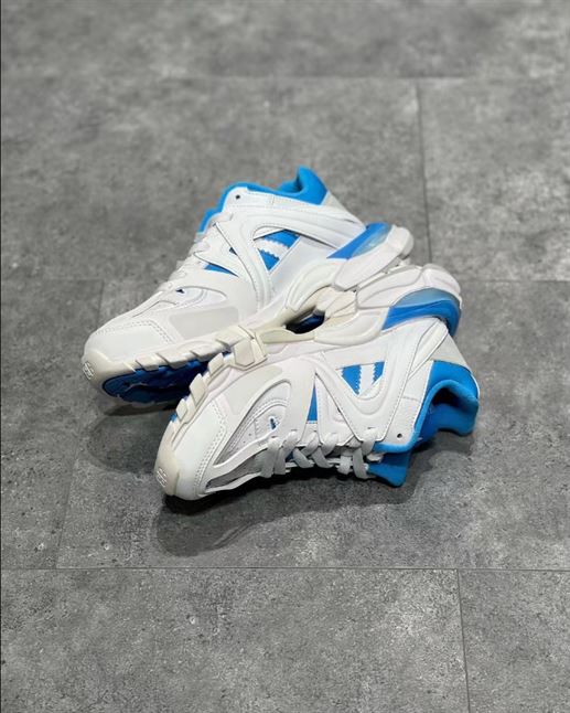 BALENCIAGA X ADIDAS TRACK FORUM LOW TOP SNEAKER – BLA081