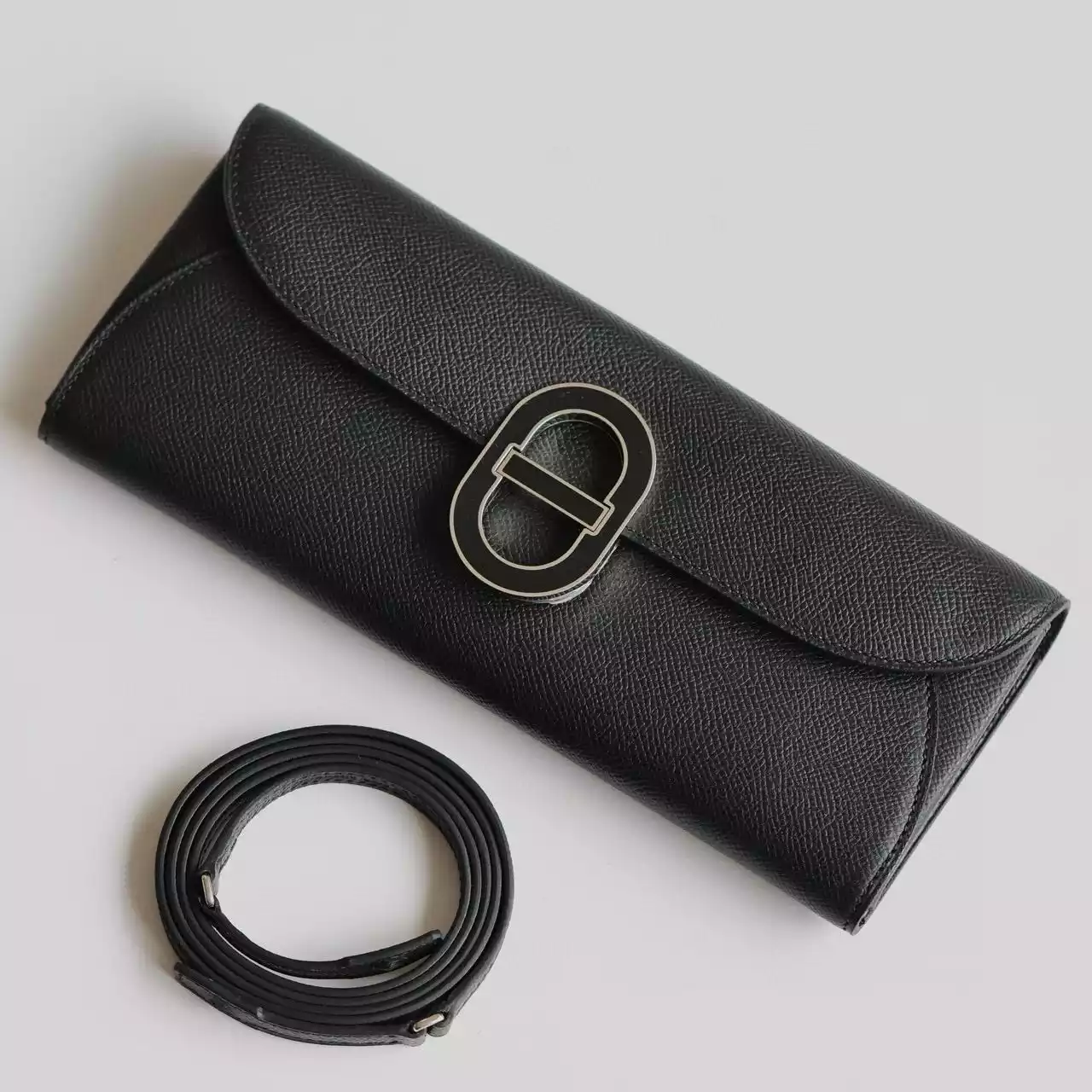 Hermes Maillon To Go Wallet in Noir Epsom Calfskin – HW172