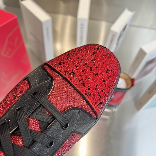 Christian Louboutin High-Top Sneaker – CLS067