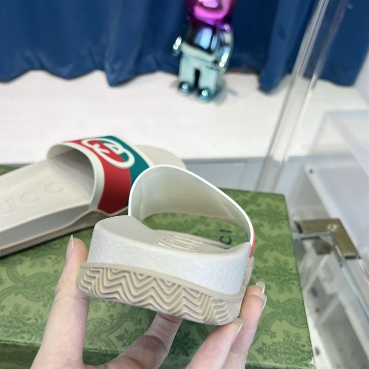 GUCCI SLIDE INTERLOCKING G LEATHER BLACK FOR MEN – GSL006