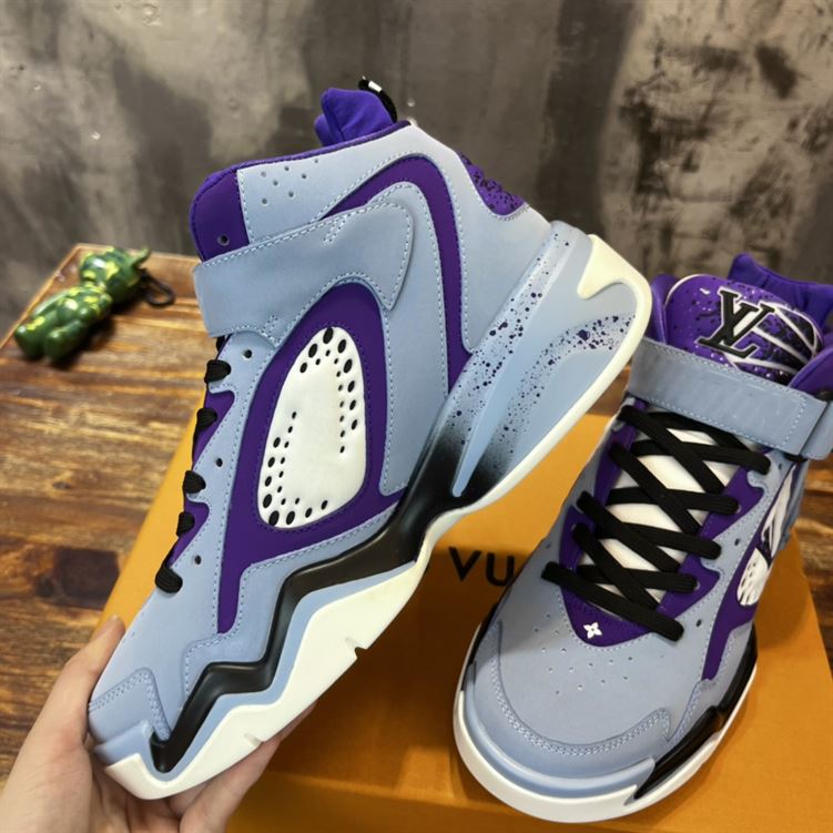 LOUIS VUITTON LV TRAINER 2 SNEAKER – LVS072