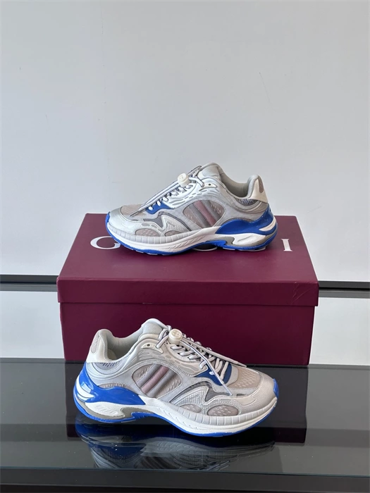 WOMEN’S GUCCI 2.0 SNEAKERS – GCC262