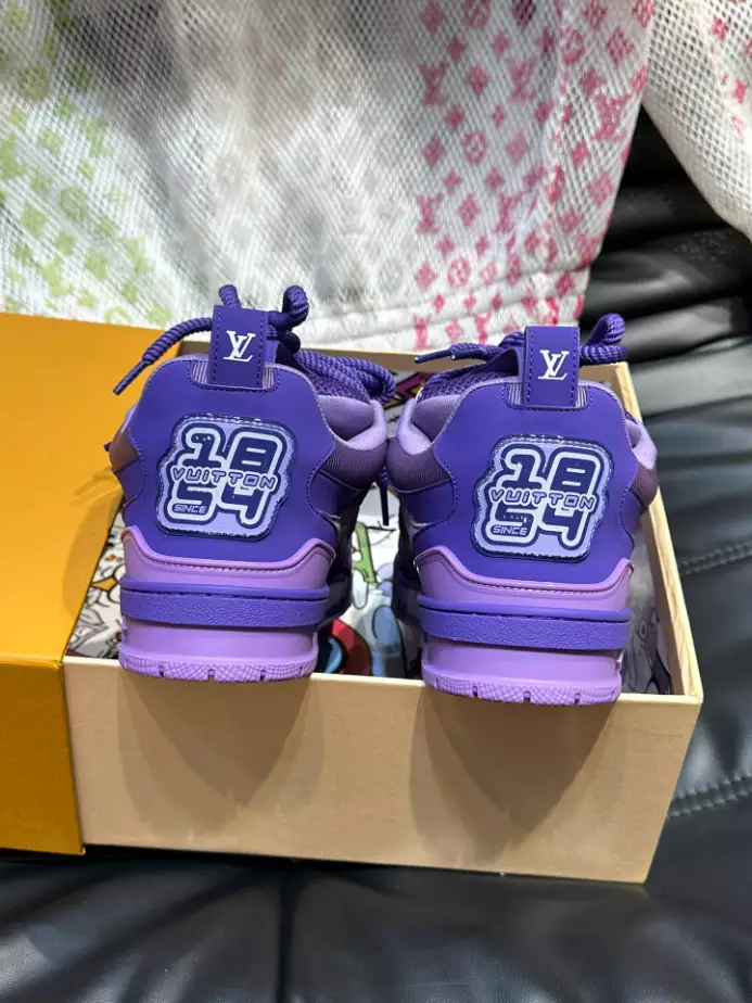 LV SKATE SNEAKERS IN PURPLE – LVS224