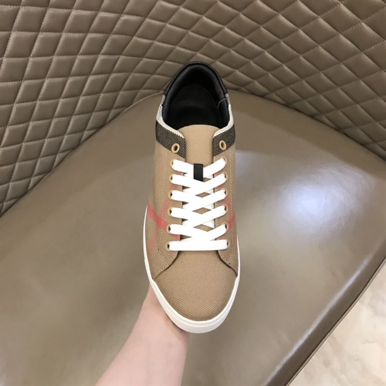 BURBERRY HOUSE CHECK & LEATHER LOW-TOP SNEAKER – BBR013
