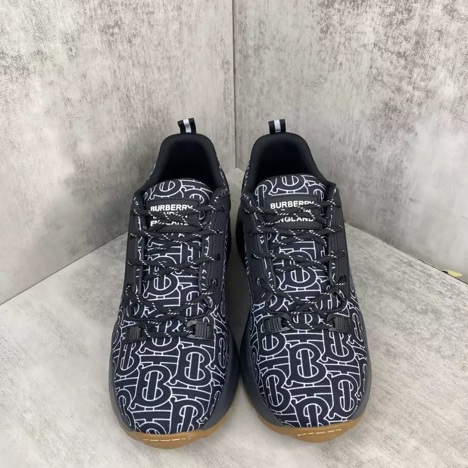 BURBERRY PLATFORM SNEAKERS – BBR059