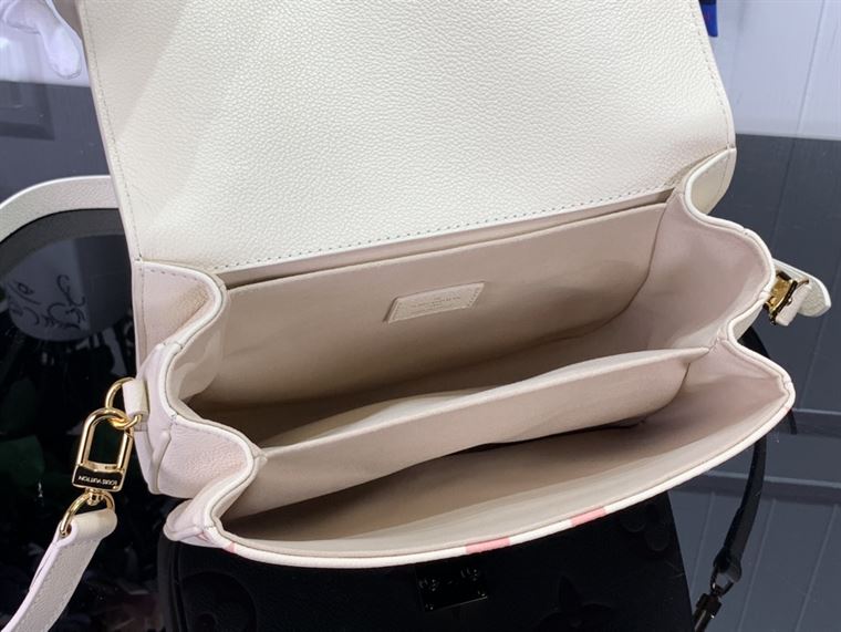 LOUIS VUITTON POCHETTE METIS MONOGRAM EMPREINTE LEATHER – LW124
