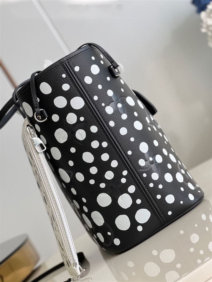 LOUIS VUITTON LV X YK NEVERFULL MM MONOGRAM EMPREINTE – LW075