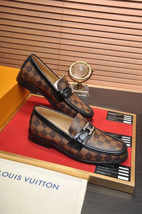 LOUIS VUITTON MAJOR LOAFER – VL003