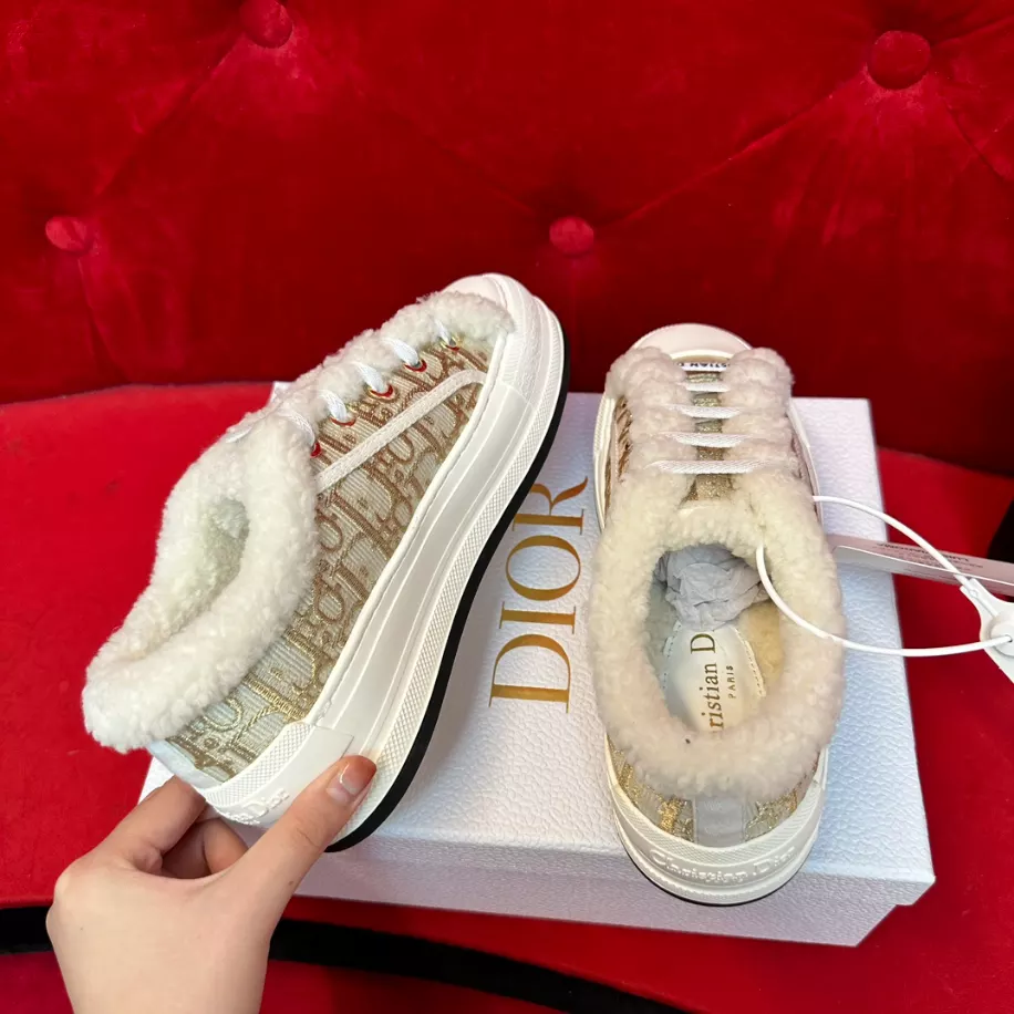 WALK’N’DIOR PLATFORM SNEAKER – DO0224