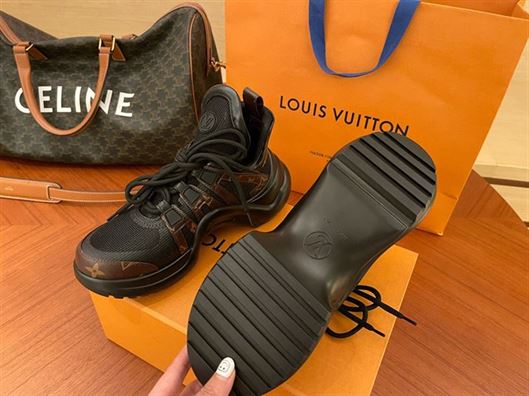 LOUIS VUITTON ARCHLIGHT TRAINERS – LVS098