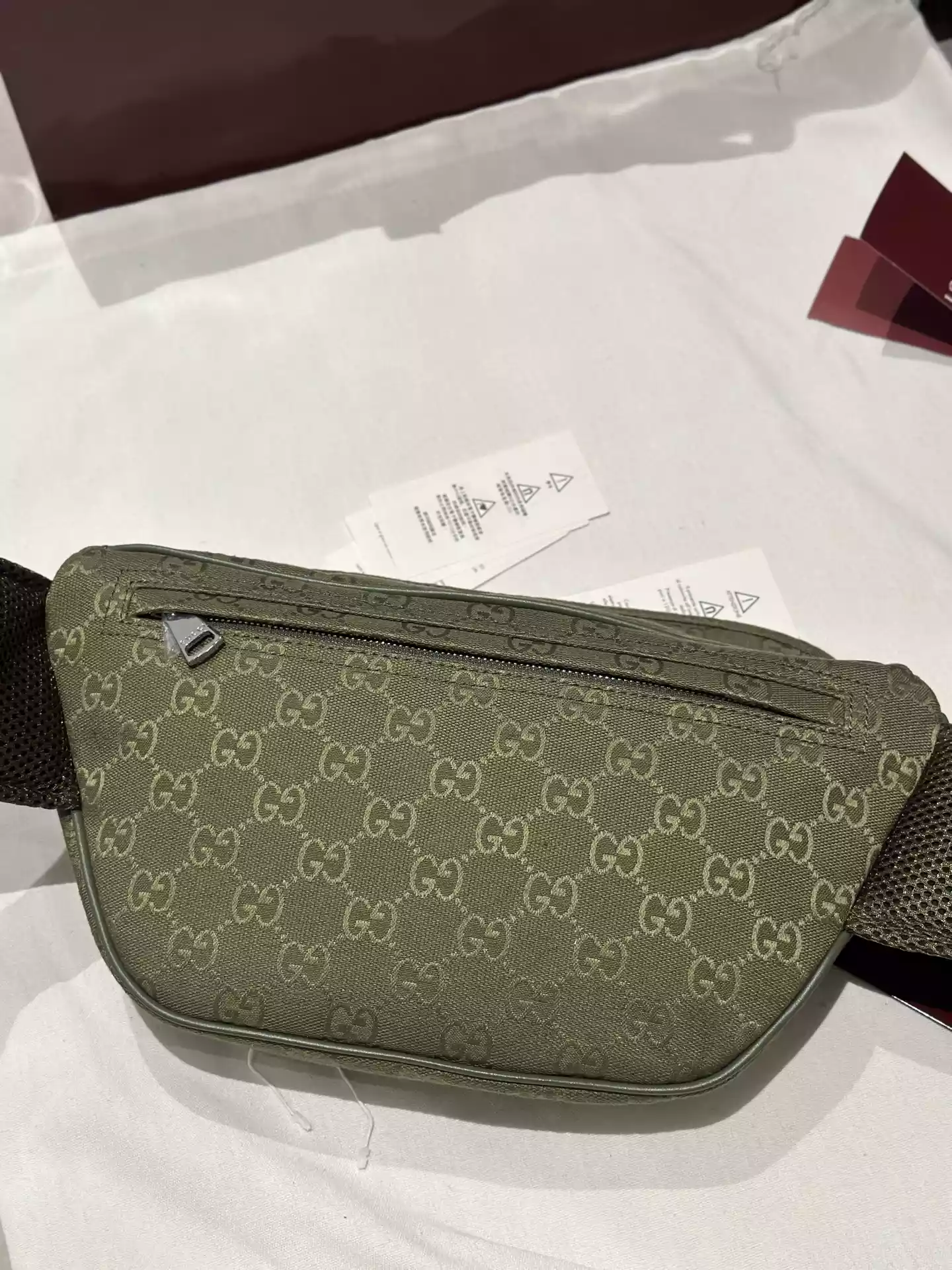 Large belt bag with print in Beige GG Canvas – BG066