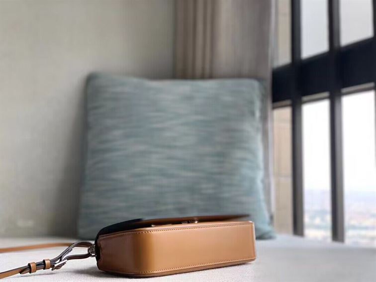 FENDI FIRST SIGHT BROWN LEATHER MINI BAG – F033