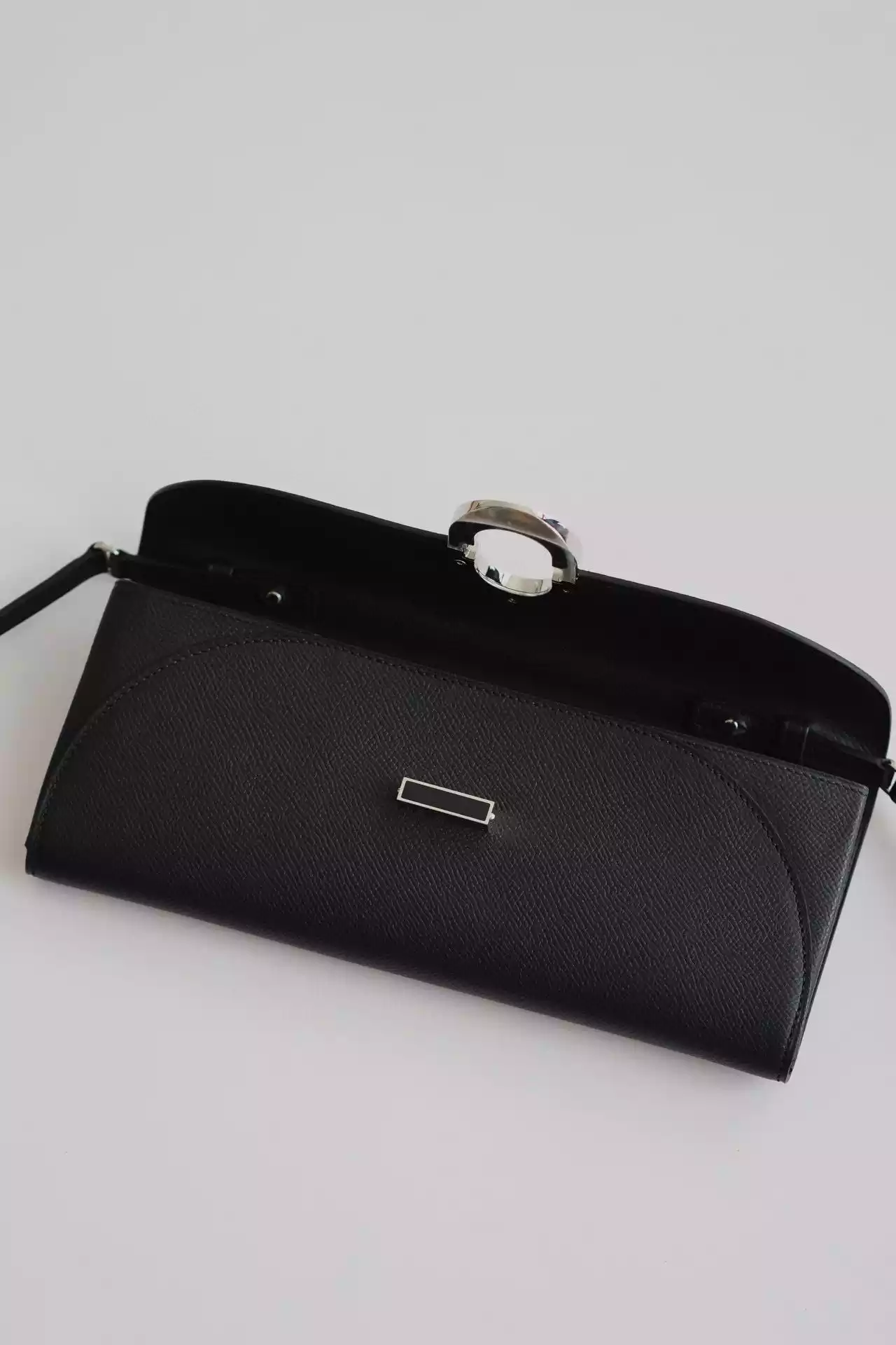 Hermes Maillon To Go Wallet in Noir Epsom Calfskin – HW172