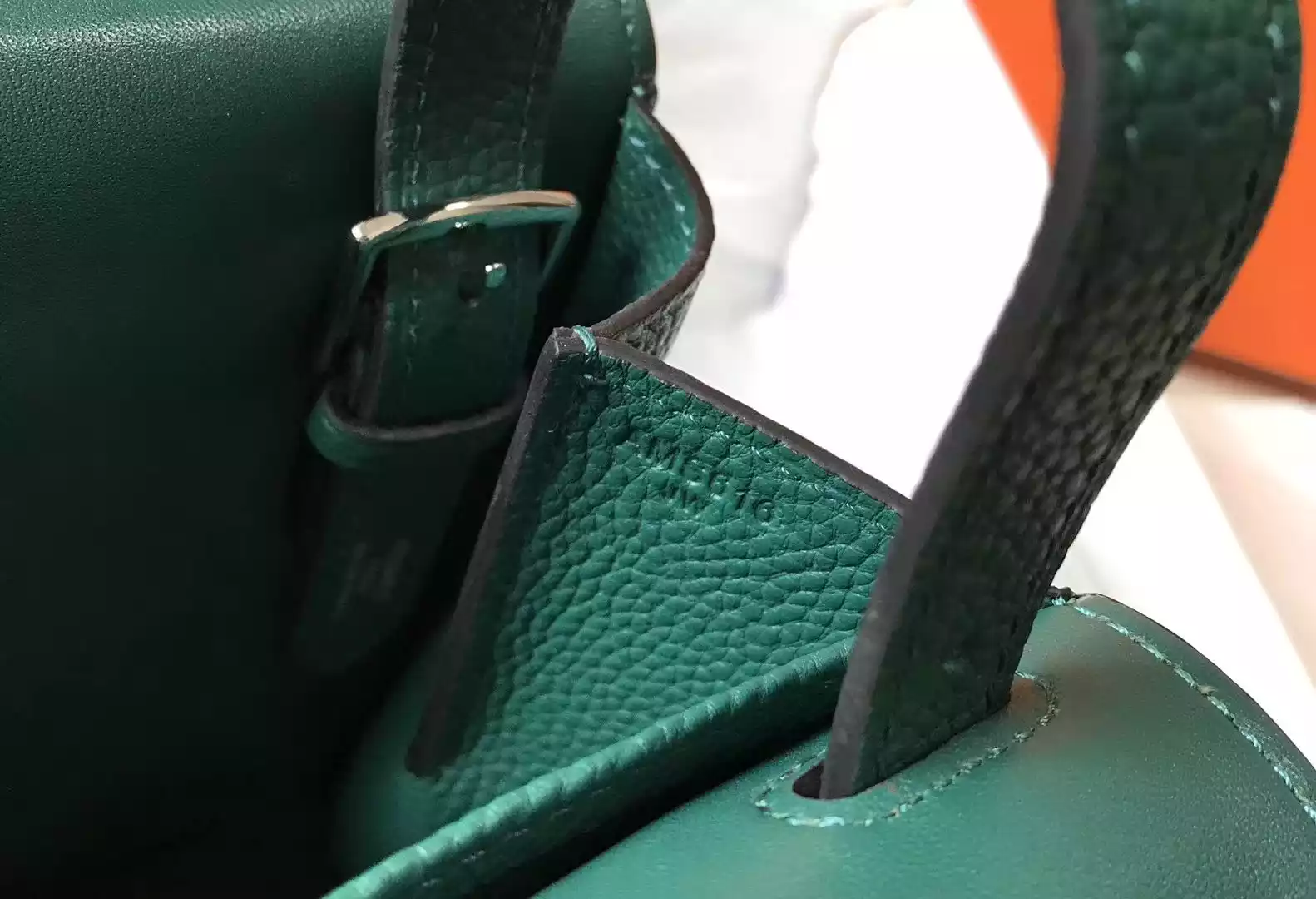 Hermes Halzan 31cm Bag In Malachite Clemence Leather – HW098