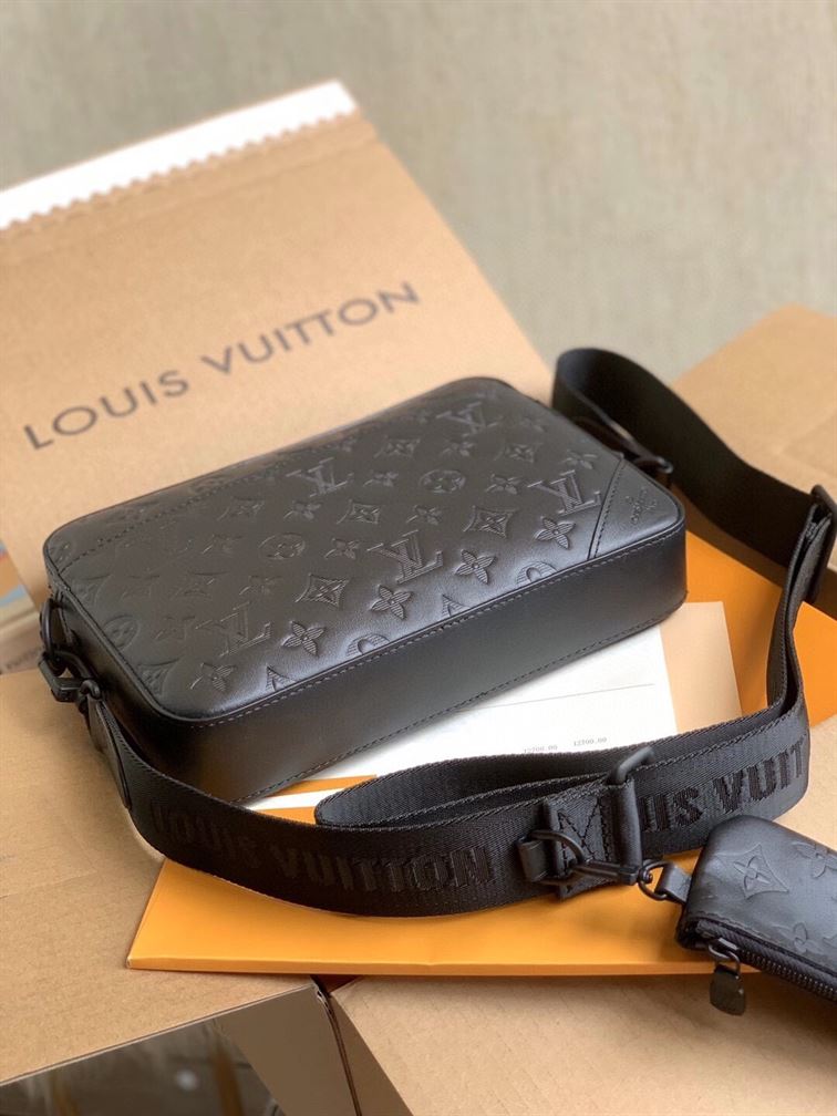 LOUIS VUITTON DOU MESSENGER BLACK – LVB040