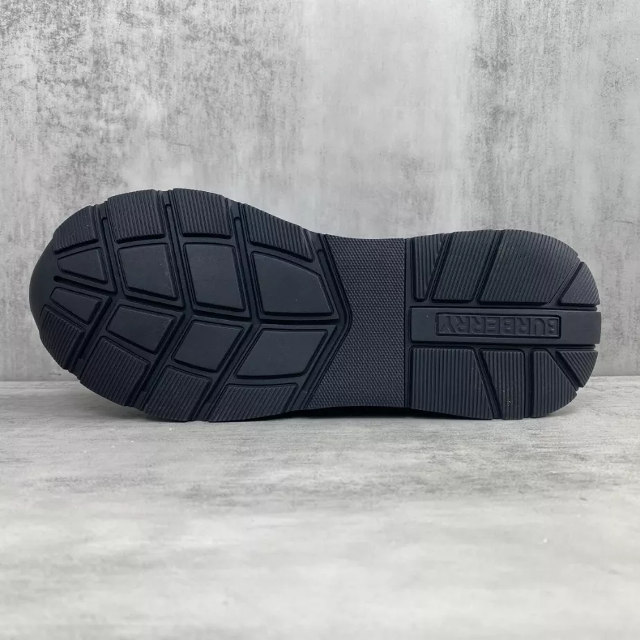 BURBERRY PLATFORM SNEAKERS – BBR062