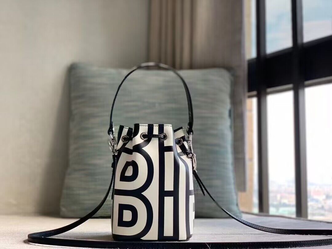 FENDI MON TRESOR TWO TONE LEATHER FENDI BY MACR JACOBS MINI BAG – F042