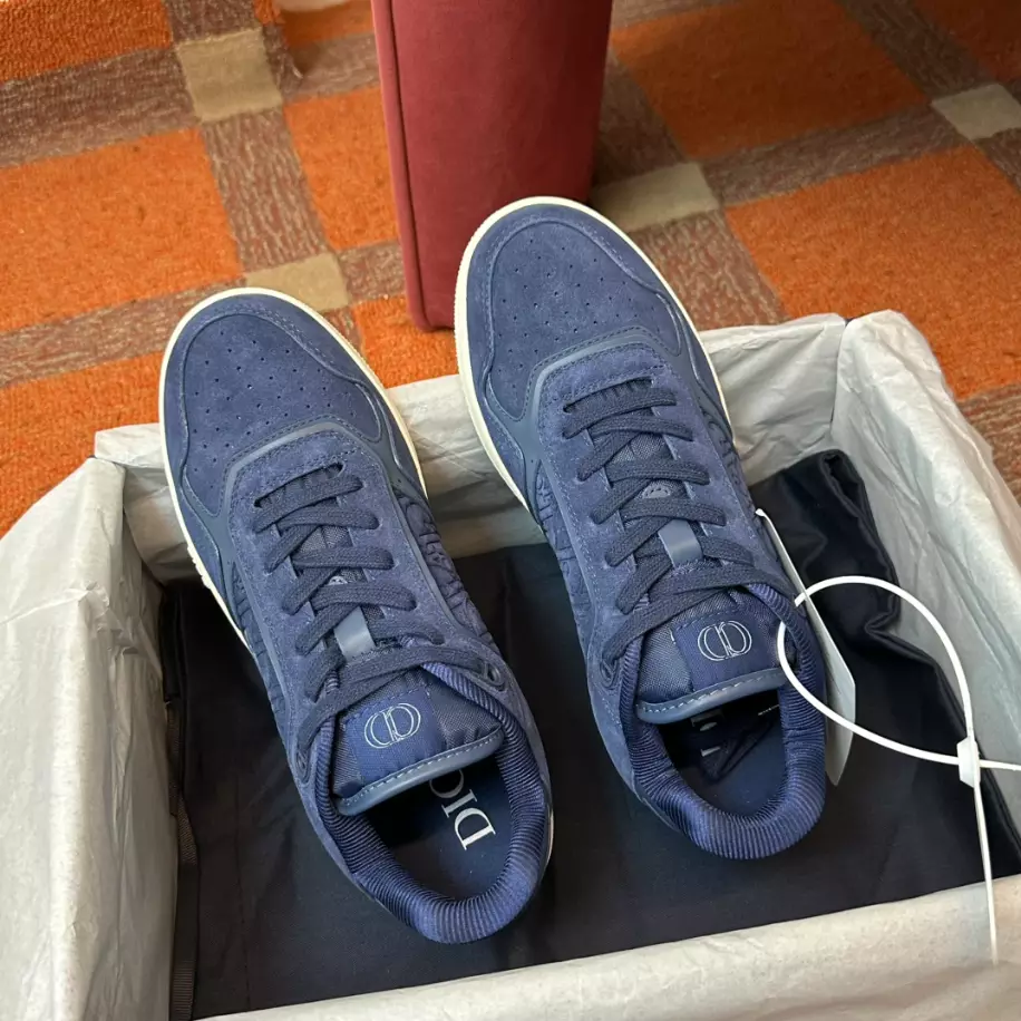 DIOR B27 LOW TOP CASUAL SNEAKER – DO0210