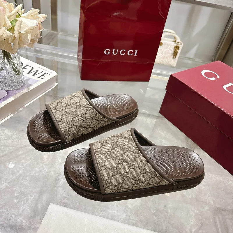 GUCCI MEN’S SLIDE SANDAL – GSL072