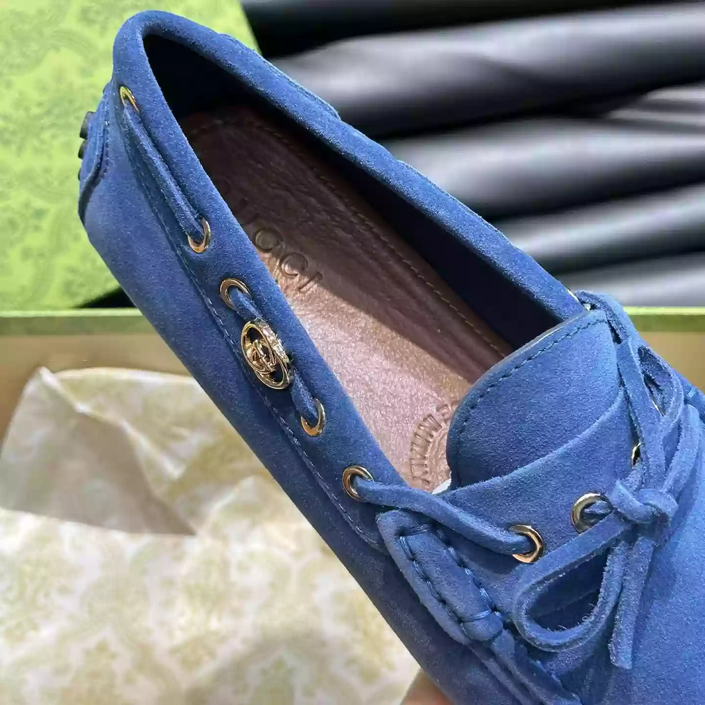 MEN’S DRIVER WITH INTERLOCKING G IN BLUE  – GL100