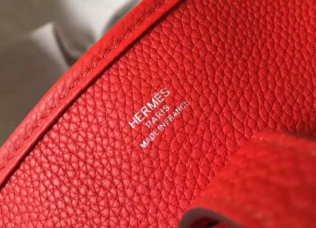 Hermes Evelyne III 29 PM Bag In Red Clemence Leather – HW064